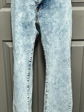 Denim And Rivets Men’s Vintage Jeans Size 38 Light Acid Wash Jeans - Pale Blue